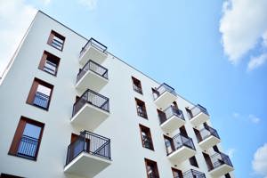 Flerbostadshus med b