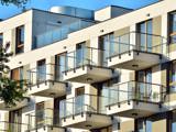 Nybyggda balkonger i bostadsrättsförening