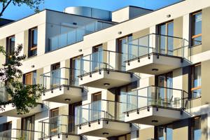 Nybyggda balkonger i bostadsrättsförening